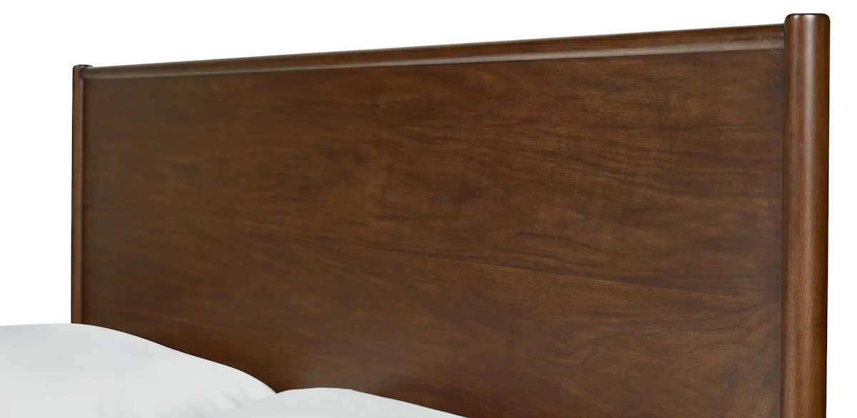 Bassett Furniture 2535-K159 Copenhagen Queen Panel Bed Bassett Furniture 2535-K159 Copenhagen Queen Panel Bed