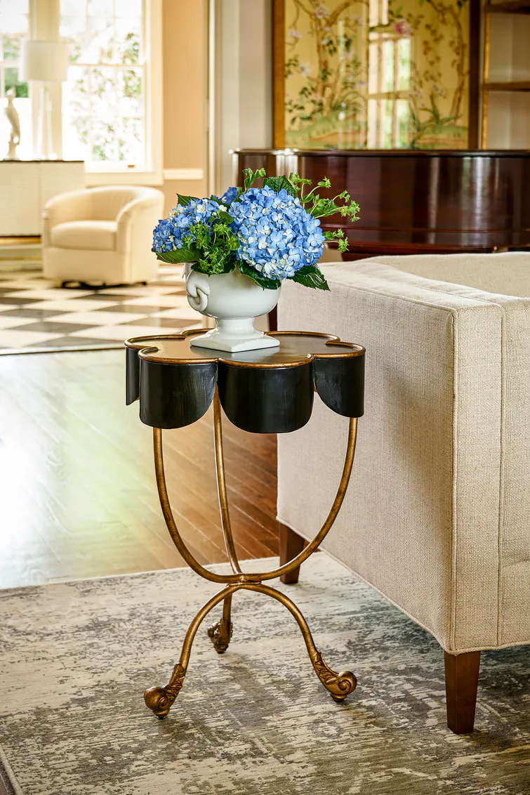 Chelsea House 380035 Seville Accent Table Chelsea House 380035 Seville Accent Table