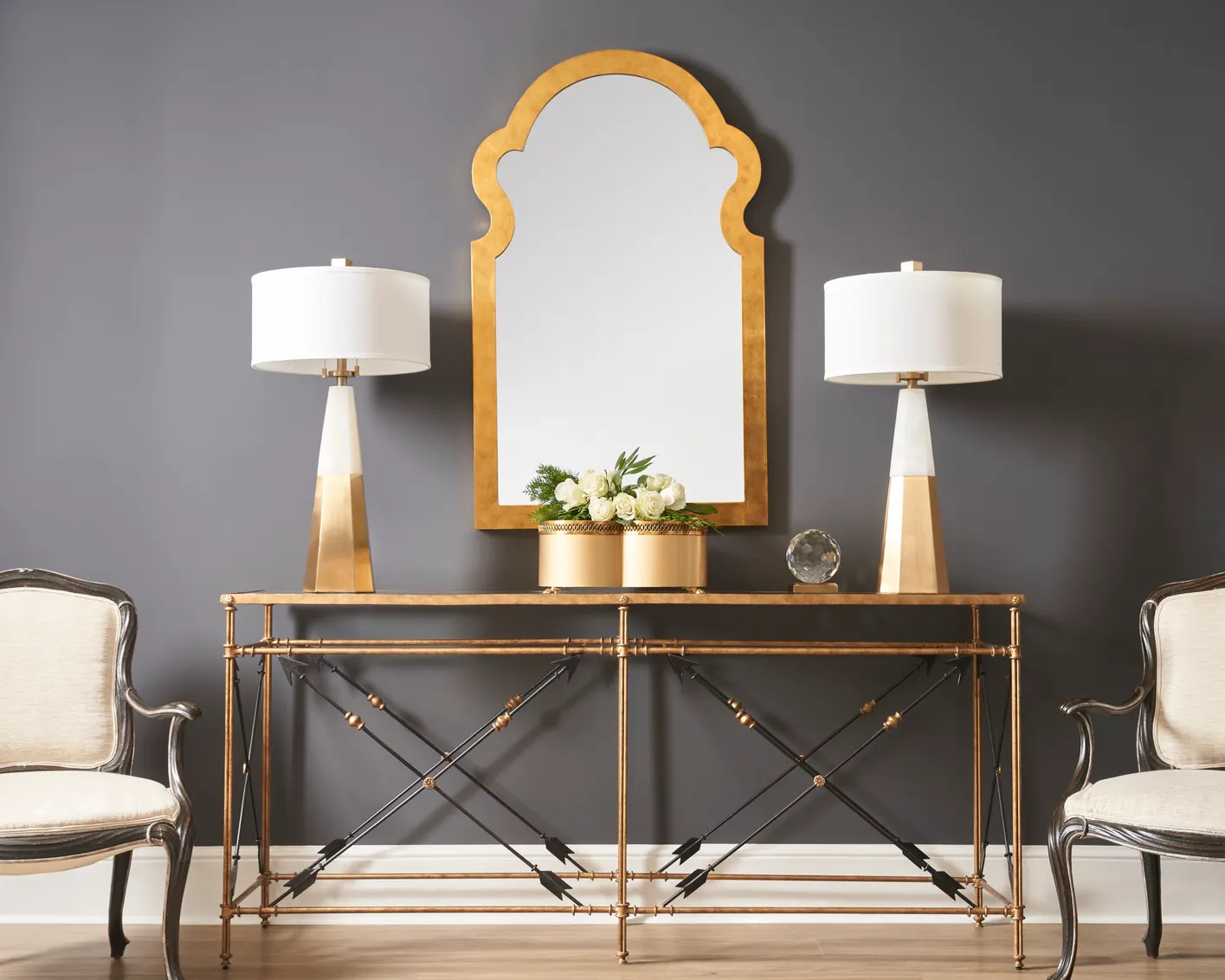 Chelsea House 381348 Arrow Console Large