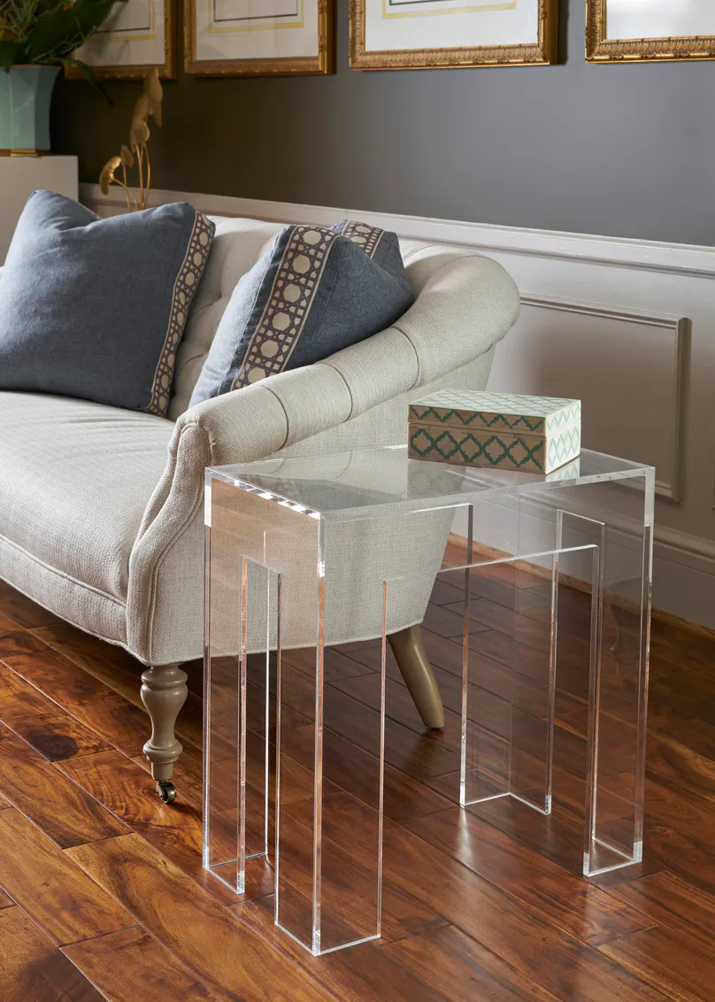 Chelsea House 383348 Acrylic End Table Chelsea House 383348 Acrylic End Table