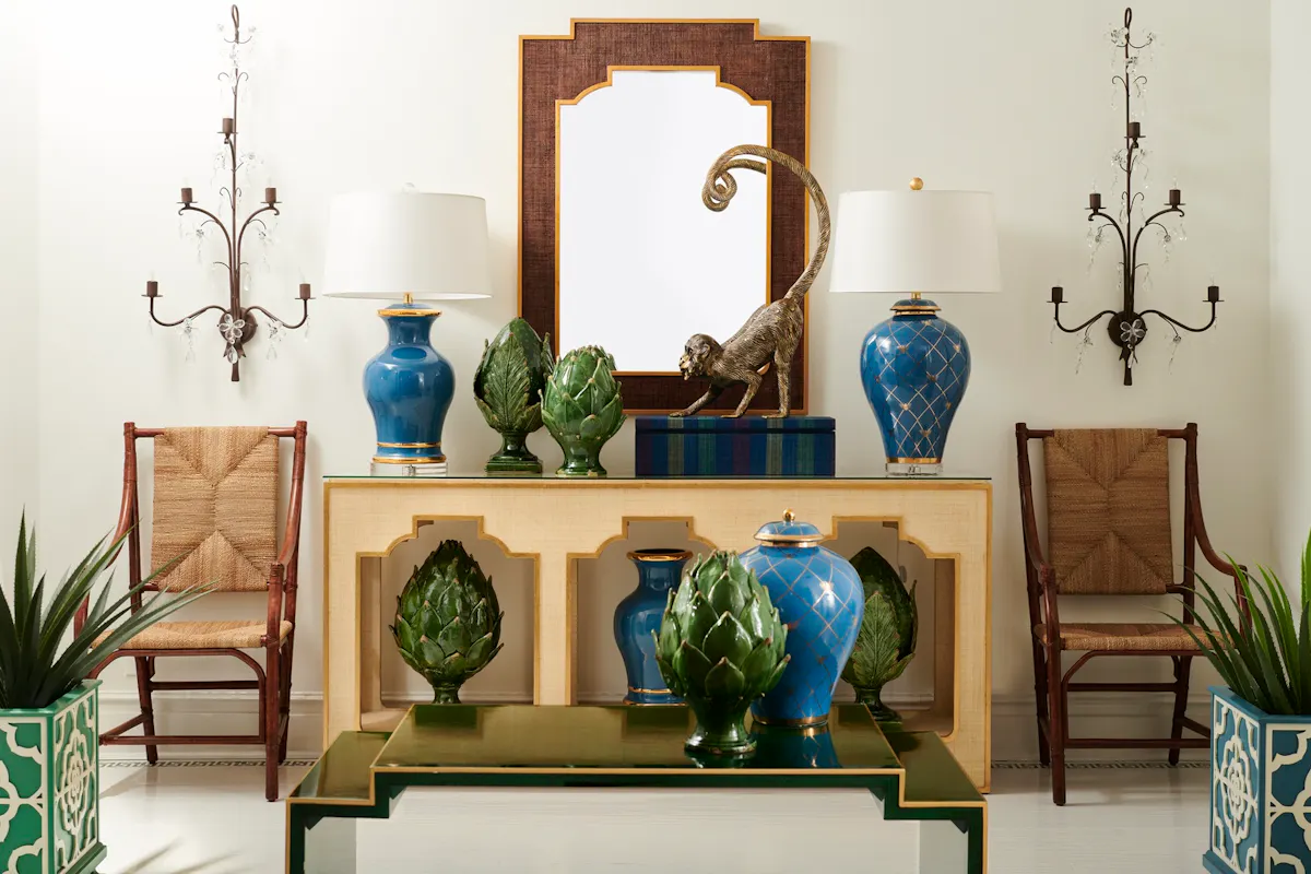 Chelsea House 384729 Yangon Console - Cream Chelsea House 384729 Yangon Console - Cream