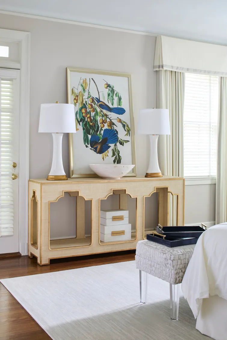 Chelsea House 384729 Yangon Console - Cream Chelsea House 384729 Yangon Console - Cream