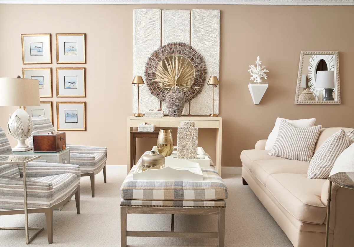 Chelsea House 384795 Regency Lamp Table Chelsea House 384795 Regency Lamp Table