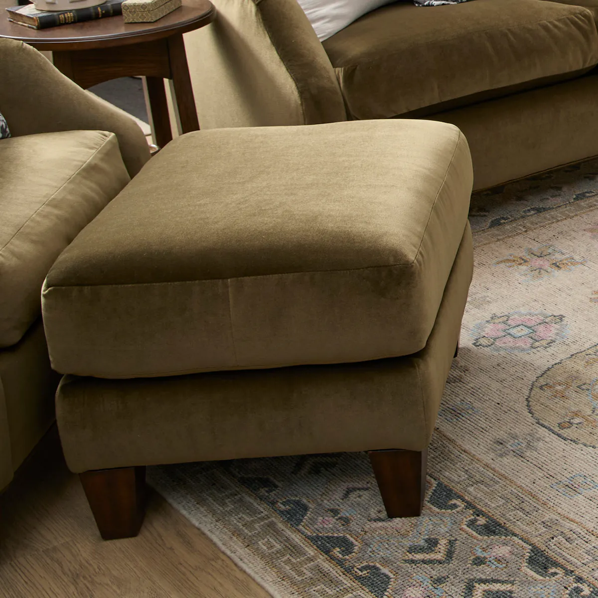 Flexsteel Furniture 7823-08 Gianna Fabric Ottoman Flexsteel Furniture 7823-08 Gianna Fabric Ottoman