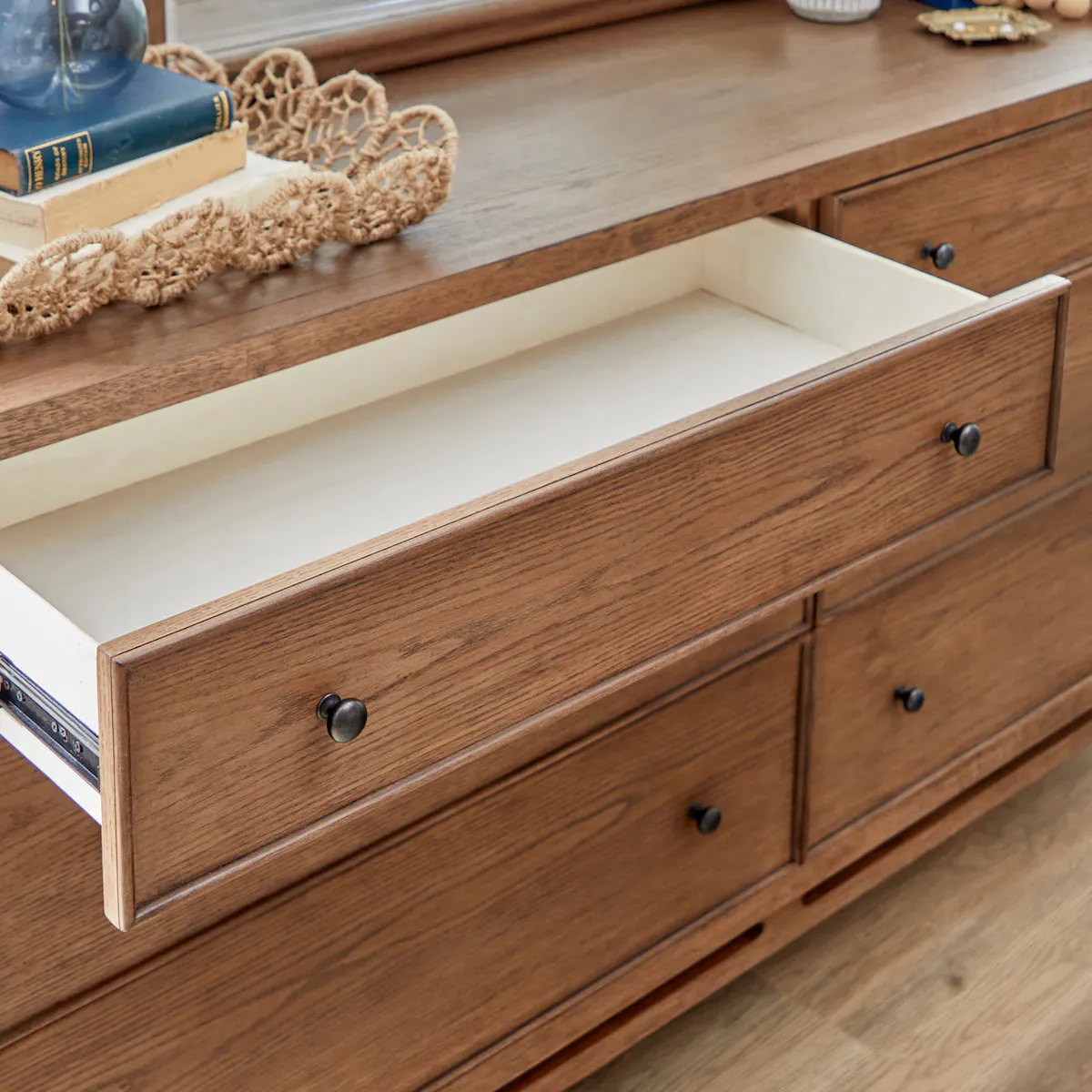 Flexsteel Furniture W1067-860 Verona Dresser Flexsteel Furniture W1067-860 Verona Dresser
