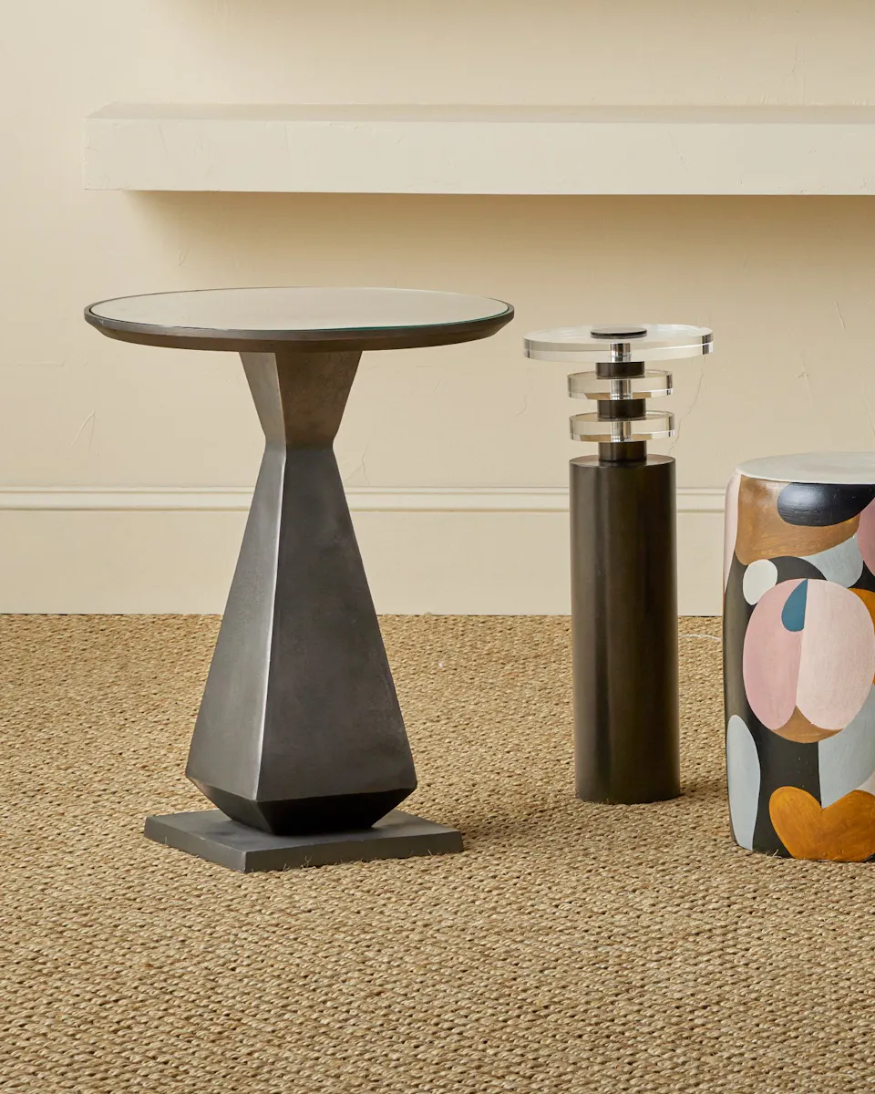 Currey and Company 4000-0191 Janil Accent Table Currey and Company 4000-0191 Janil Accent Table