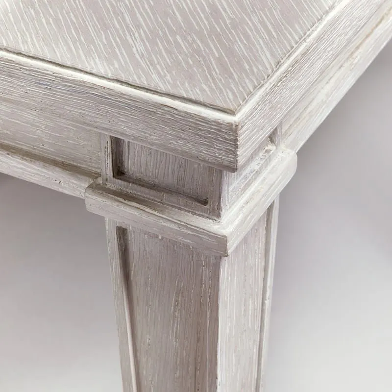 Modern History MH1207F01 Salone End Table Modern History MH1207F01 Salone End Table