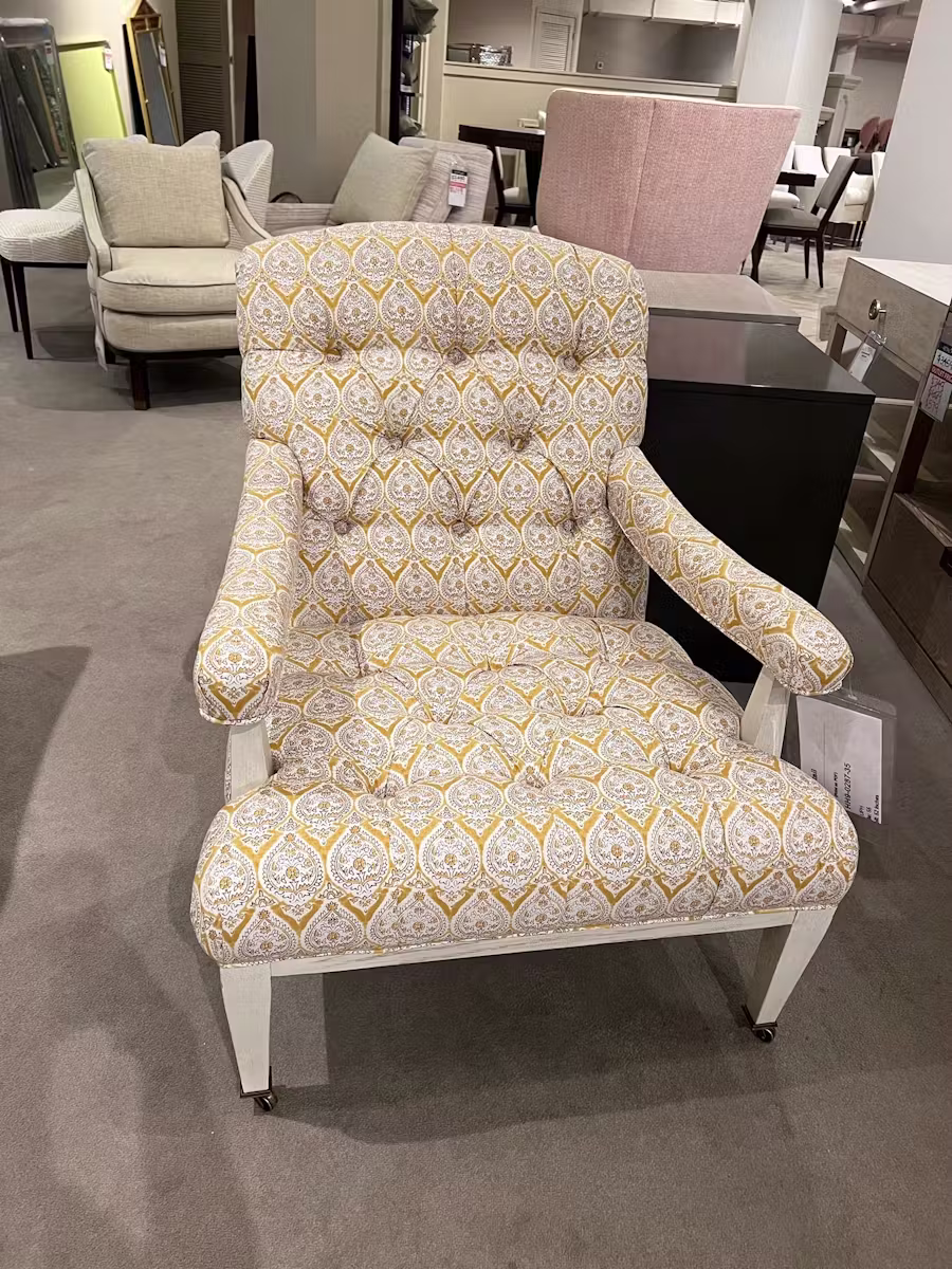 Highland House 1209/40 Miller Tufted Chair Highland House 1209/40 Miller Tufted Chair