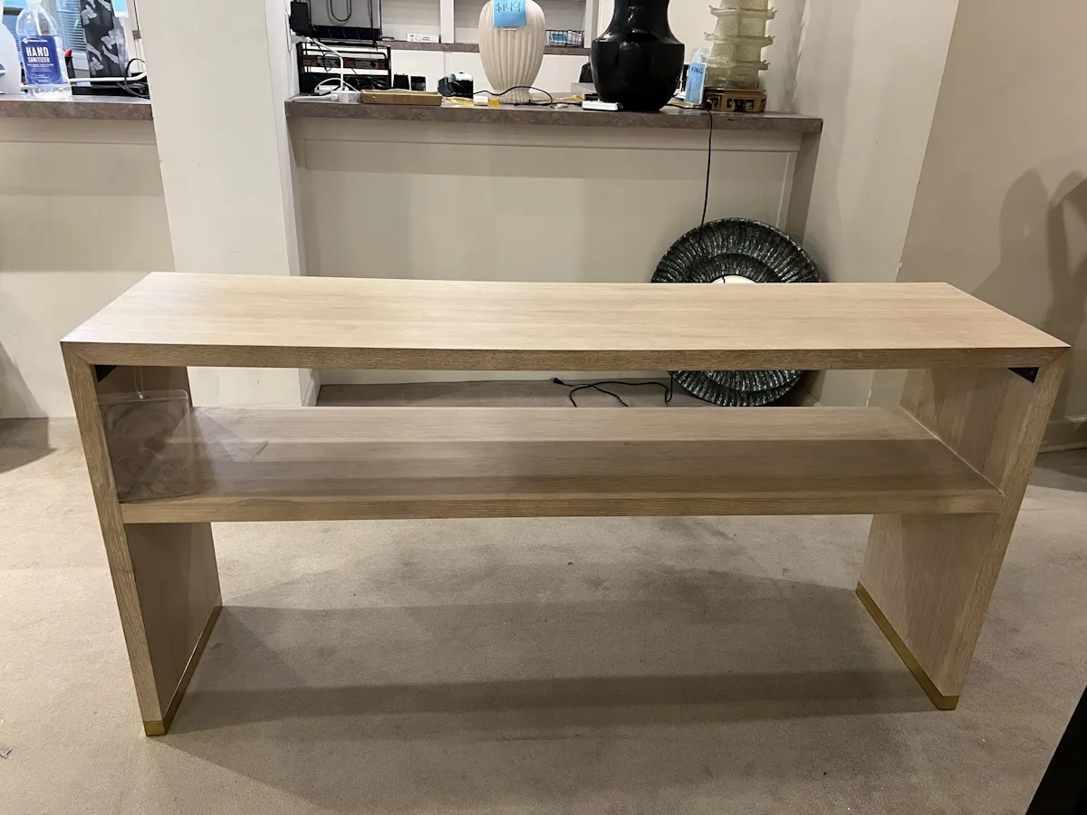 Highland House HH19-631S/10 Samuel Console Highland House HH19-631S/10 Samuel Console