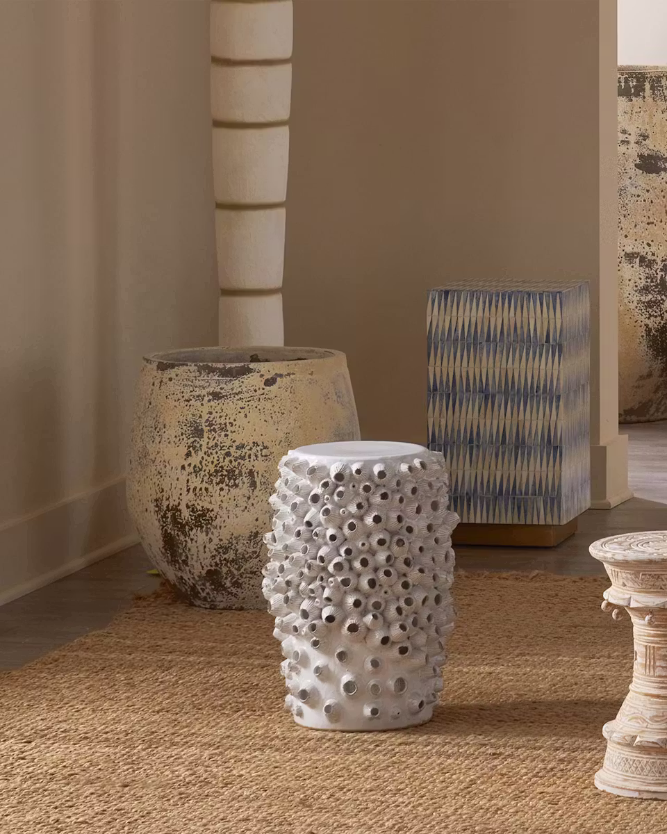 Currey and Company 2000-0033 Barnacle White Accent Table Currey and Company 2000-0033 Barnacle White Accent Table