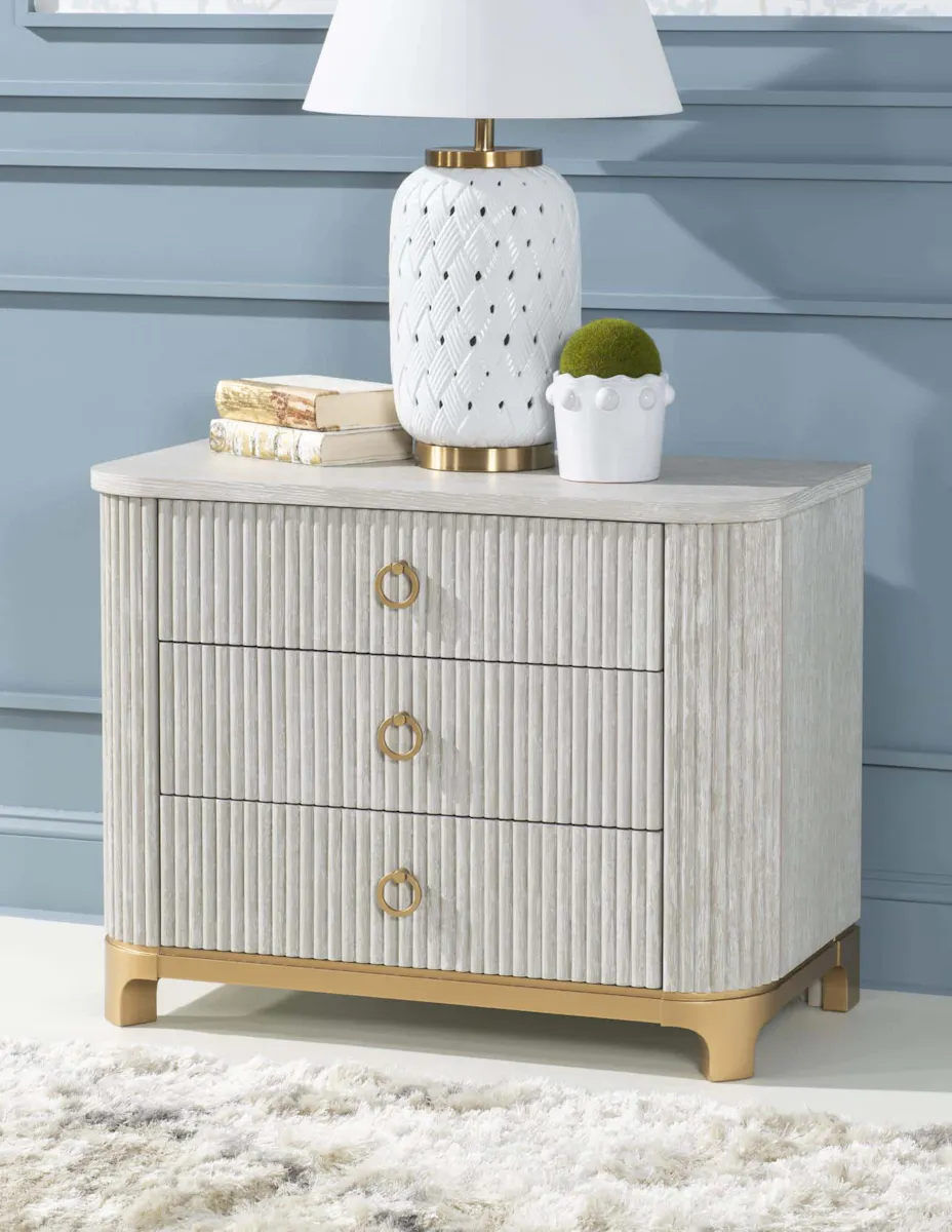 3300-3200 Oyster Chest Nightstand 3300-3200 Oyster Chest Nightstand