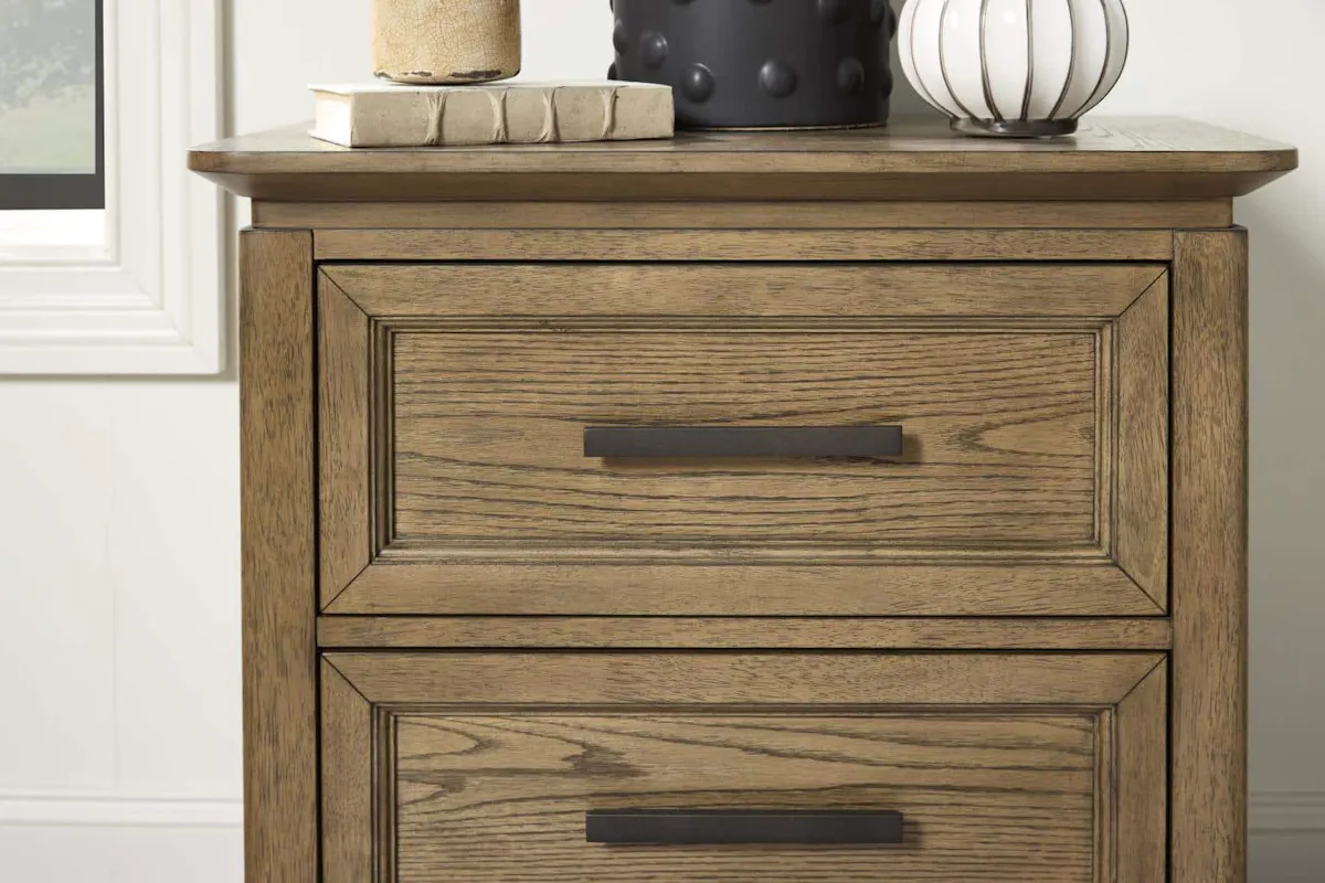 Legacy Classic 4650-3100 Beacon Hill Nightstand Legacy Classic 4650-3100 Beacon Hill Nightstand
