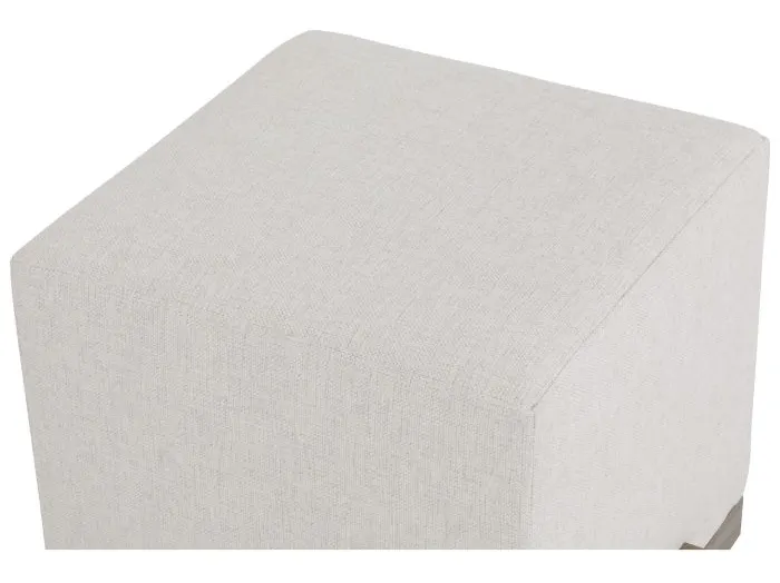 Fairfield 1602-17 Bailey Pouf Fairfield 1602-17 Bailey Pouf