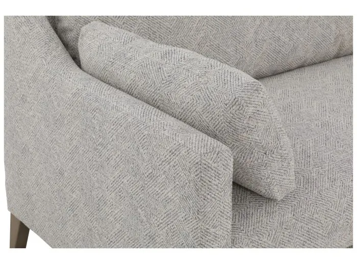 Fairfield 2716-70 Dolce Demi-Sofa Fairfield 2716-70 Dolce Demi-Sofa