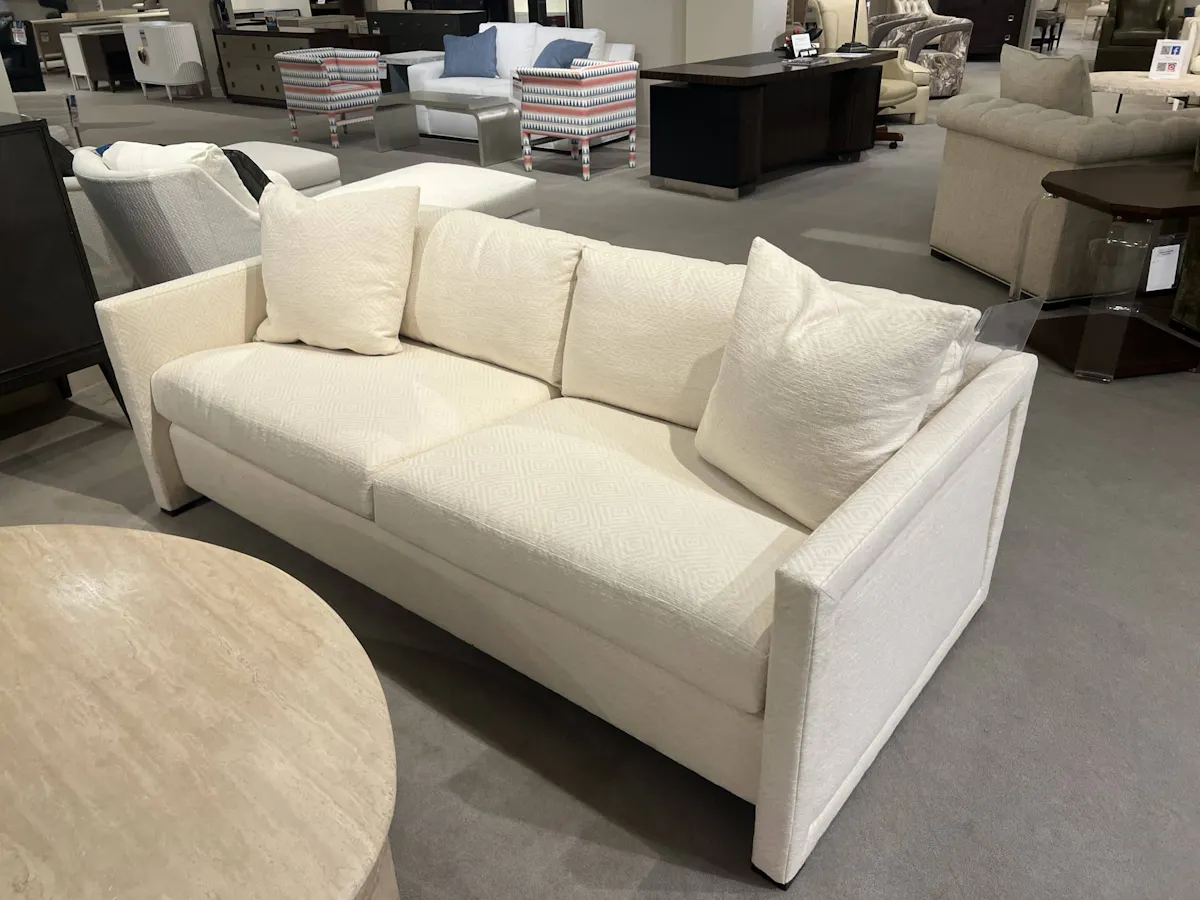 Highland House 1607-84/70 Bastien Sofa Highland House 1607-84/70 Bastien Sofa