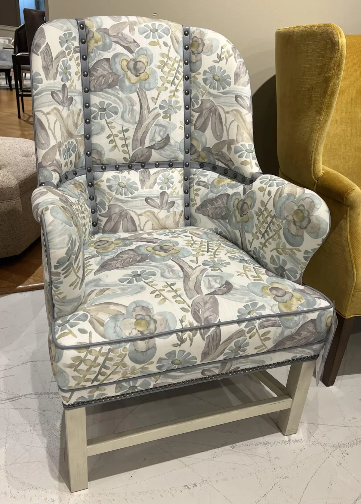 Hancock and Moore 5560/151 Faulkner Chair Hancock and Moore 5560/151 Faulkner Chair