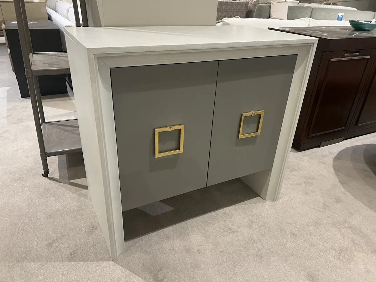 Century CR9-502/80 Two Door Credenza Century CR9-502/80 Two Door Credenza
