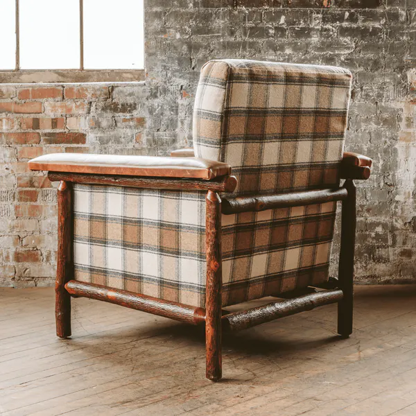 Old Hickory Furniture DFB101 Don't Feed the Bears Chair Old Hickory Furniture DFB101 Don't Feed the Bears Chair