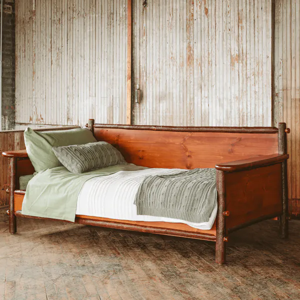 Old Hickory Furniture RANGERDAYBED Ranger Daybed Old Hickory Furniture RANGERDAYBED Ranger Daybed