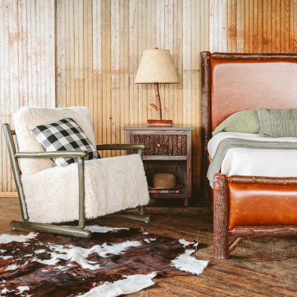 Old Hickory Furniture SL313 Sawing Logs King Bed Old Hickory Furniture SL313 Sawing Logs King Bed