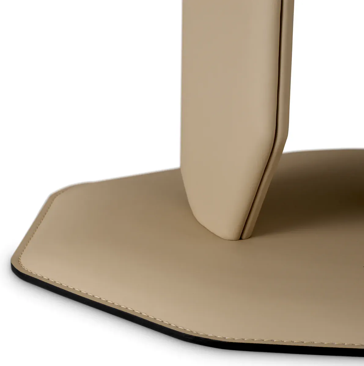 Eichholtz 119337 Side Table Maurizio Eichholtz 119337 Side Table Maurizio