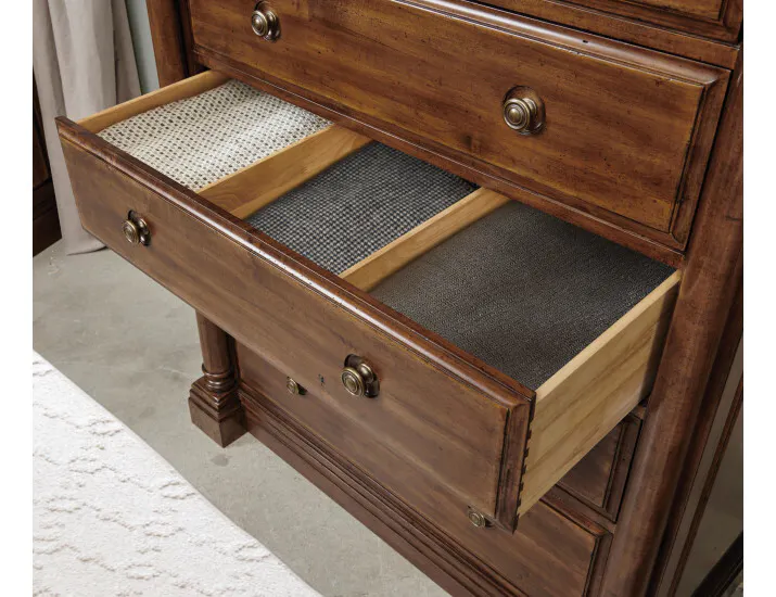 Kincaid Furniture 487-215 Bridgetown Chest Kincaid Furniture 487-215 Bridgetown Chest