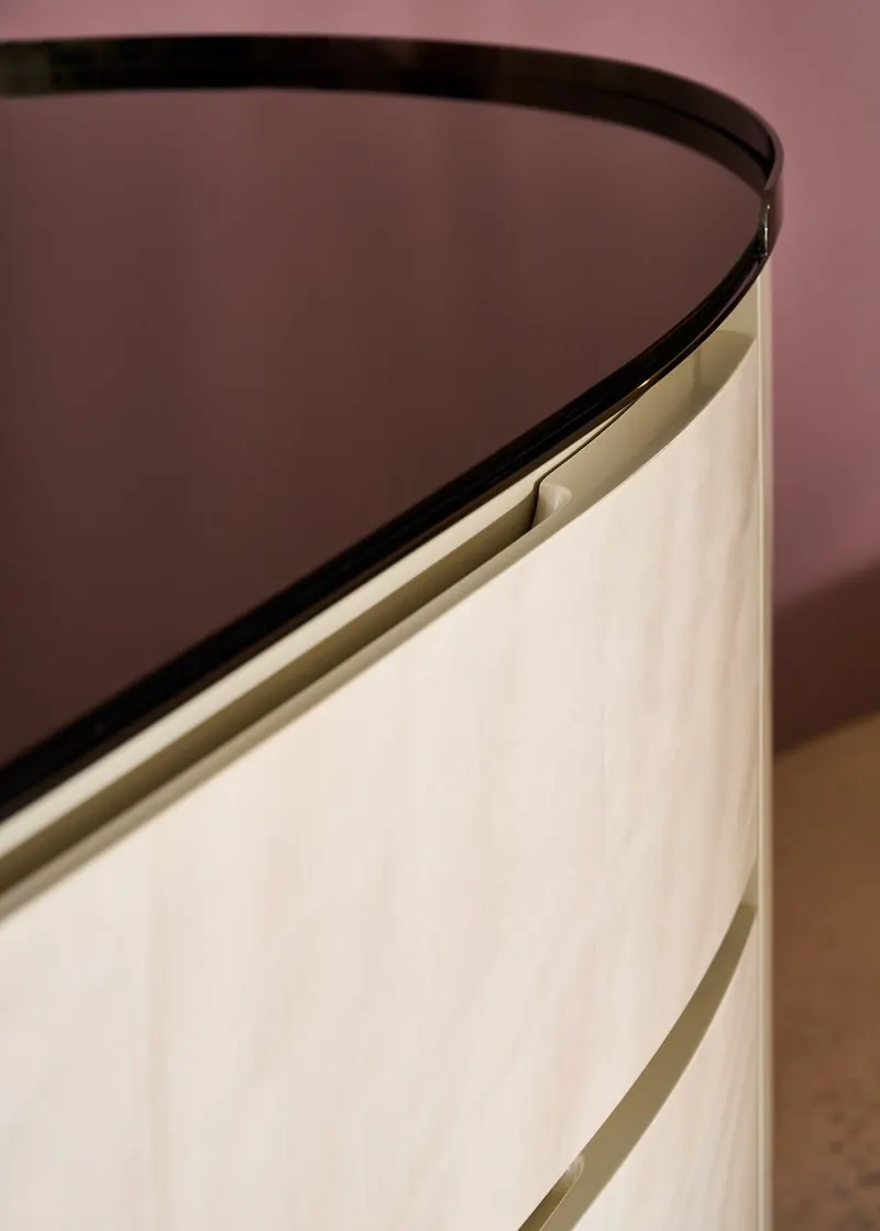 Caracole Furniture CLA-024-013 Mule Dresser Caracole Furniture CLA-024-013 Mule Dresser