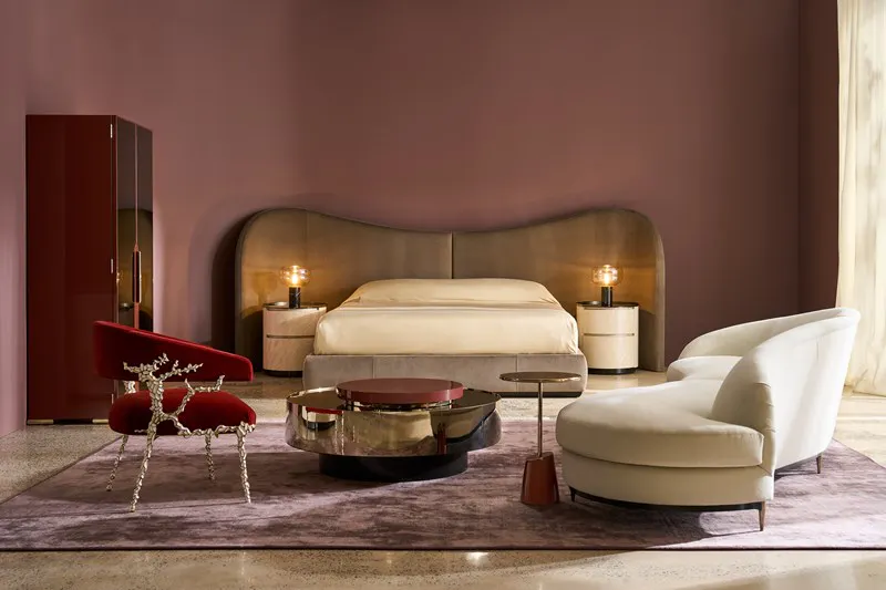 Caracole Furniture CLA-024-103 Clio Queen Bed Caracole Furniture CLA-024-103 Clio Queen Bed