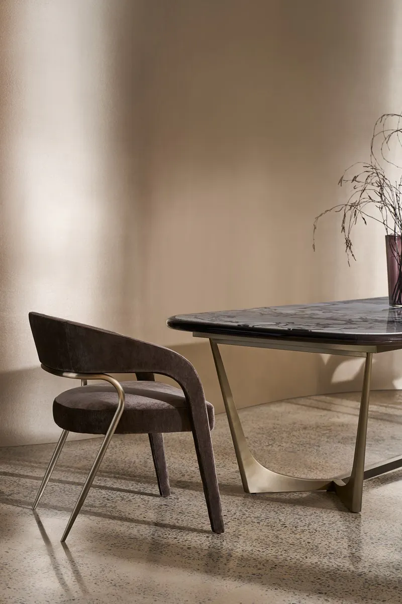 Caracole Furniture CLA-024-291 Gazelle Dining Chair Caracole Furniture CLA-024-291 Gazelle Dining Chair