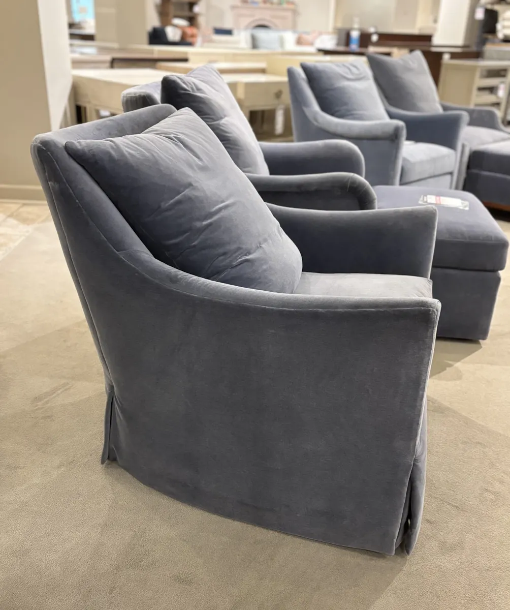 Hickory Chair HC9509-SW/70 Jules Swivel Chair Hickory Chair HC9509-SW/70 Jules Swivel Chair