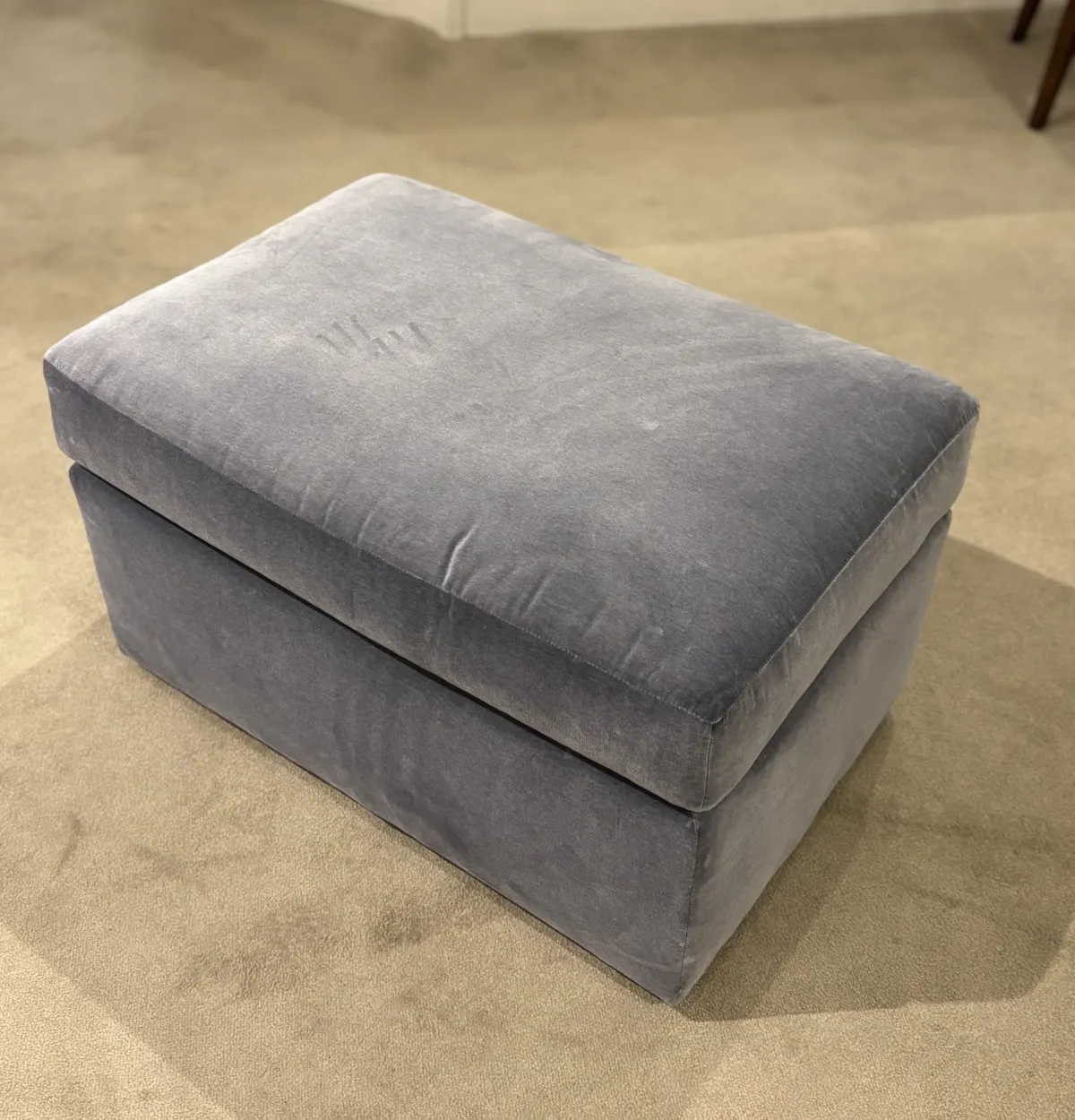 Hickory Chair HC9509-29C Jules Ottoman Hickory Chair HC9509-29C Jules Ottoman