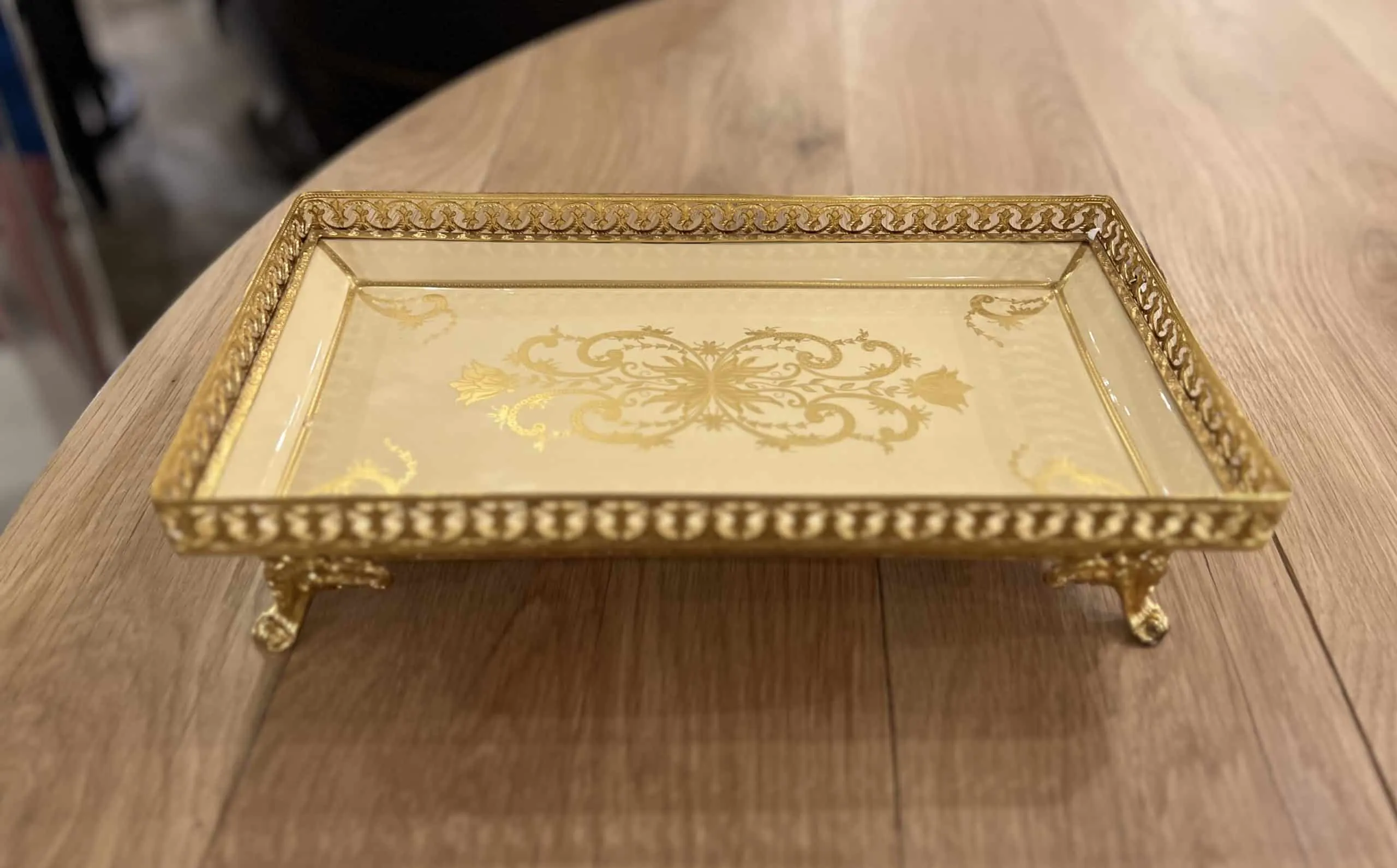 Maitland-Smith 8353-25/140 Porcelain Serving Tray