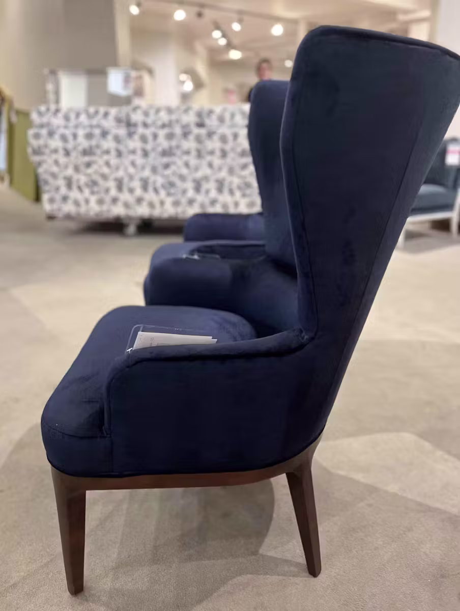 Century 11-2123/260 Lucia Chair Century 11-2123/260 Lucia Chair