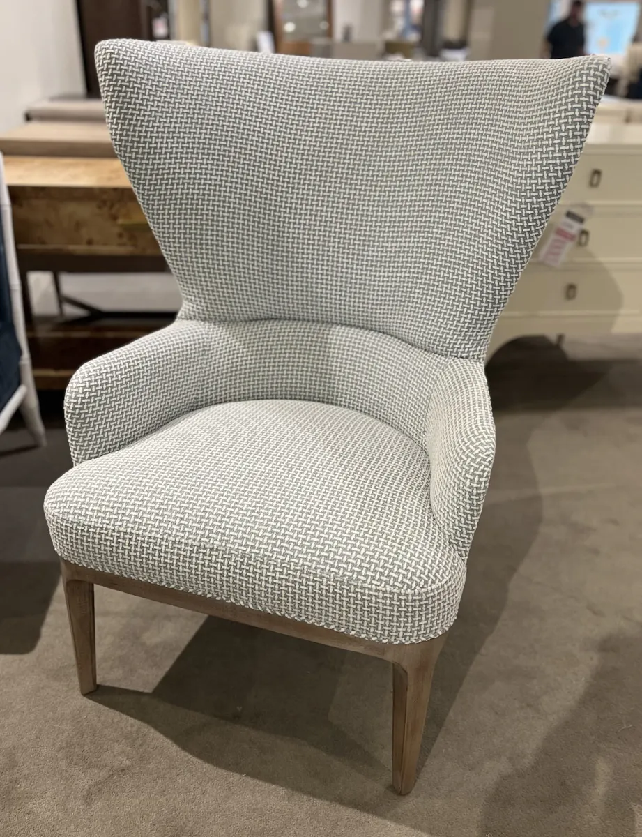 Century 11-2123/50 Lucia Chair Century 11-2123/50 Lucia Chair