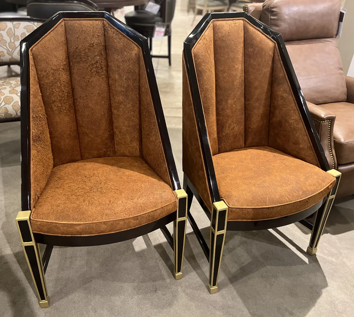 Hancock and Moore CJ6819/170,171 Diana Hostess Chair Hancock and Moore CJ6819/170,171 Diana Hostess Chair