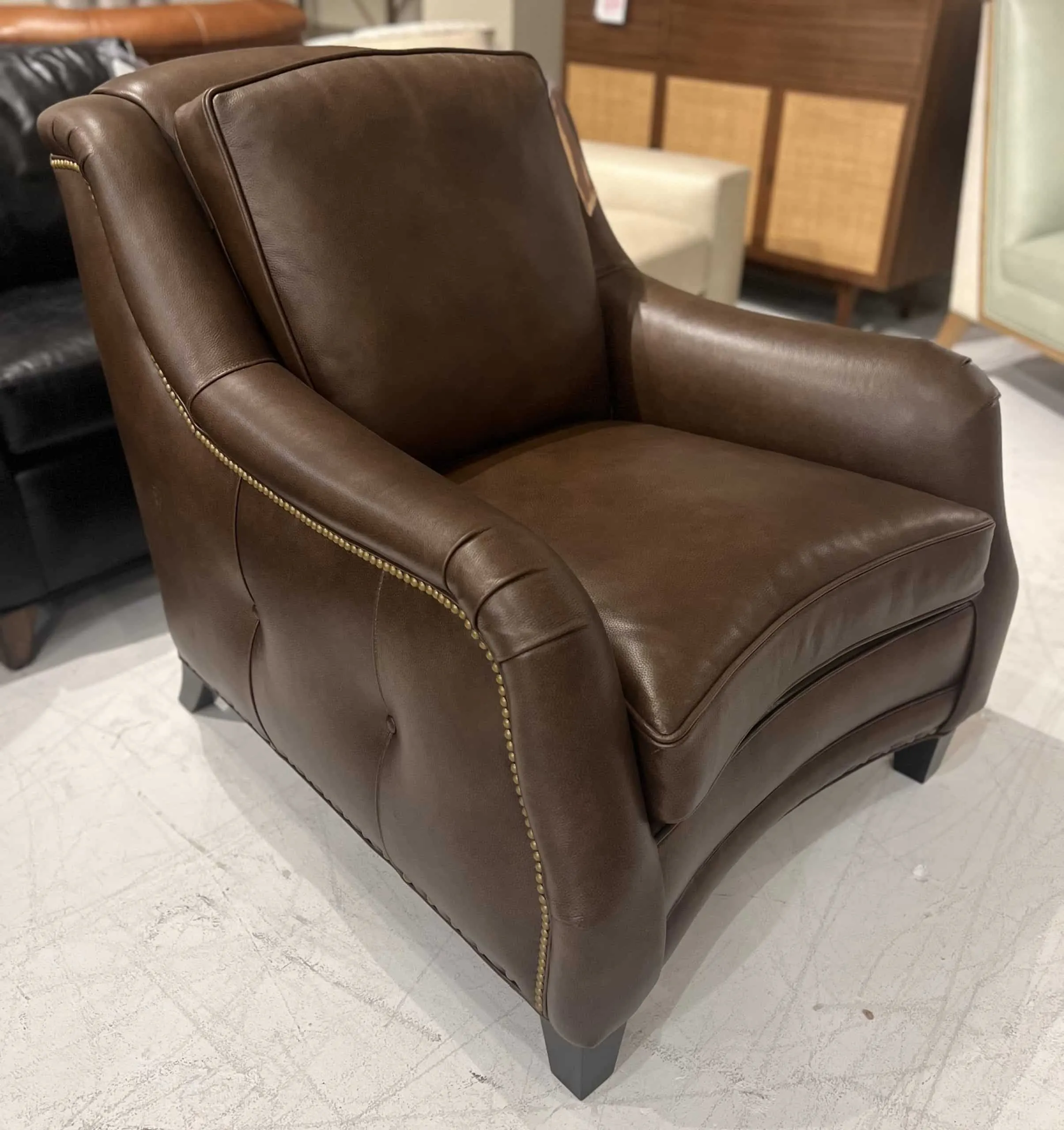 Hancock and Moore 6542-1/169 Redford Chair