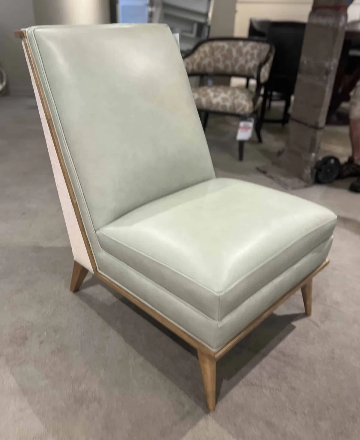 Hancock and Moore 9996/101 Sample Chair Hancock and Moore 9996/101 Sample Chair