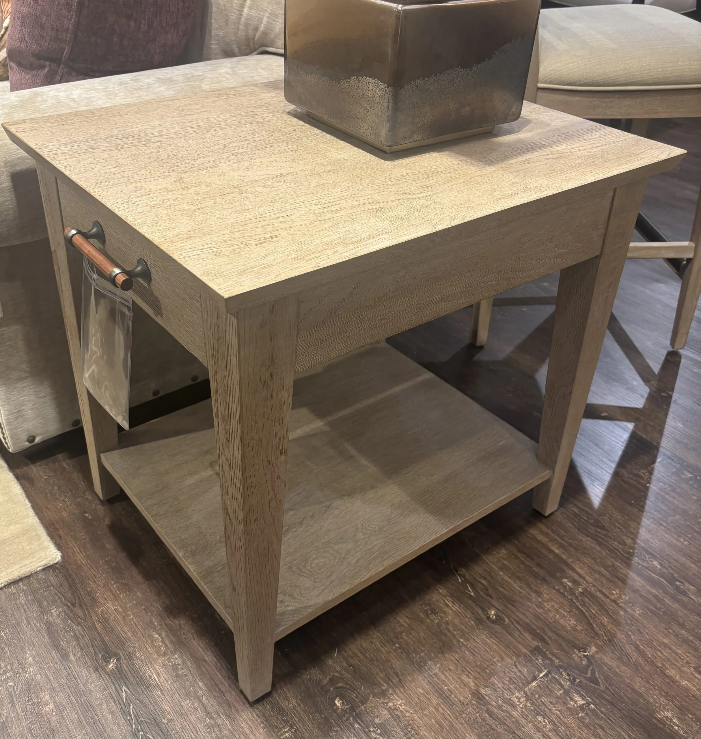 Kincaid 939-915 Collins Side Table