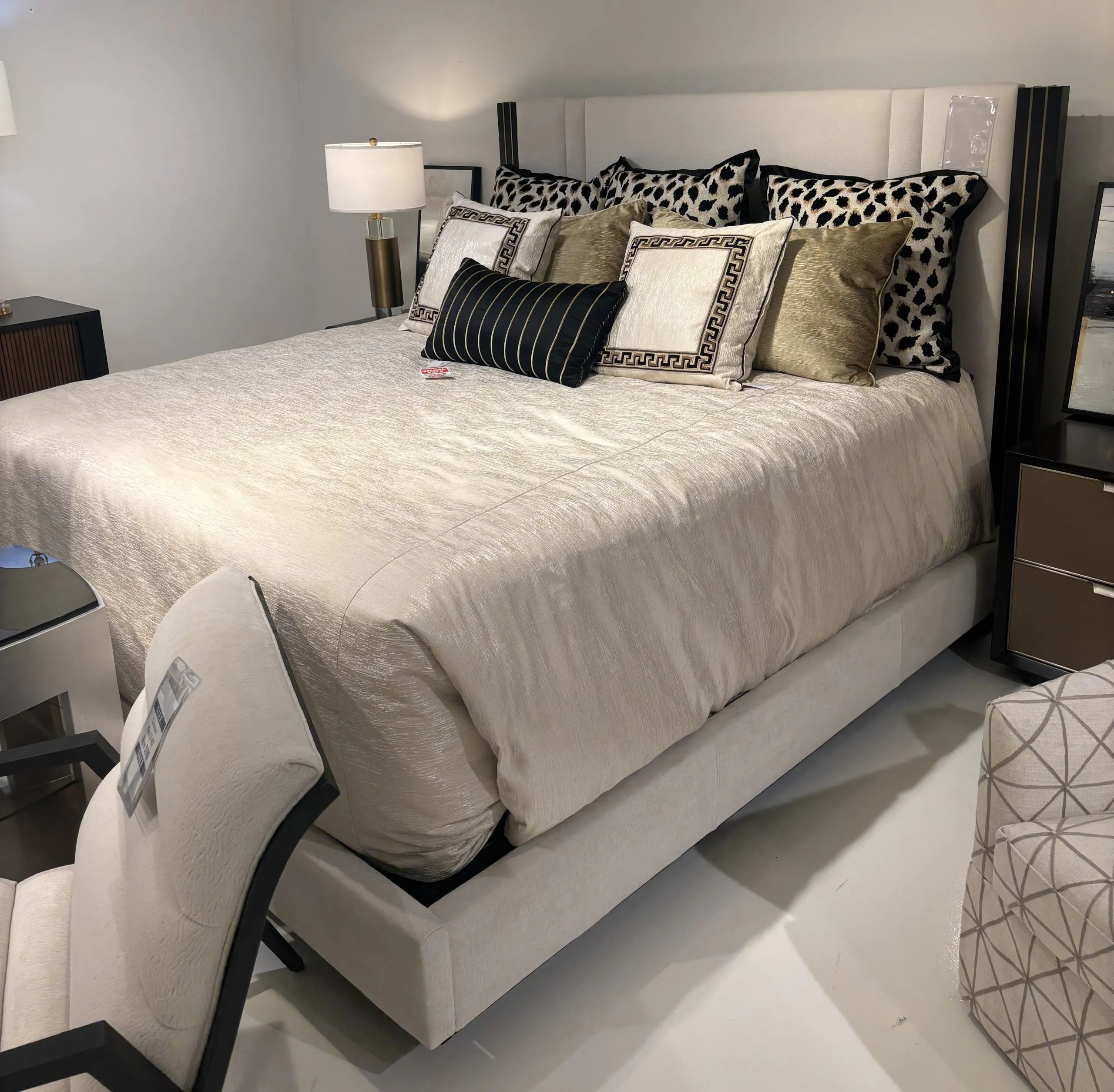 Caracole CLA-020-125 Decent Proposal Bed and Nightstands