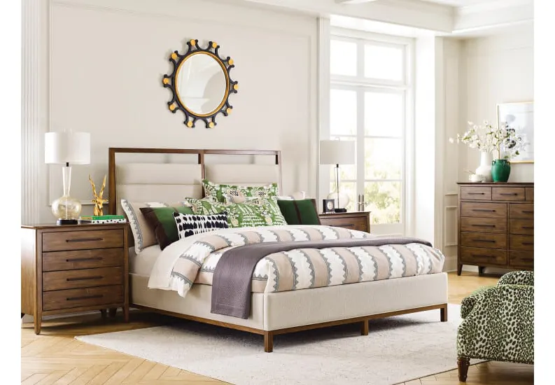 Kincaid 269-318P Karis Upholstered King Bed Kincaid 269-318P Karis Upholstered King Bed