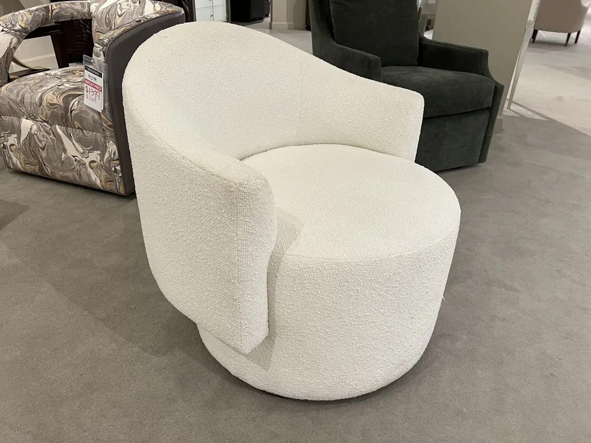 Century TS-LT9-1067-8/20 Enzo Swivel Chair Century TS-LT9-1067-8/20 Enzo Swivel Chair