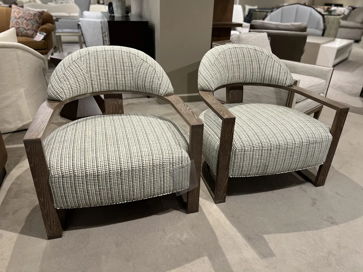 Century 3680/150 Leer Lounge Chair Century 3680/150 Leer Lounge Chair