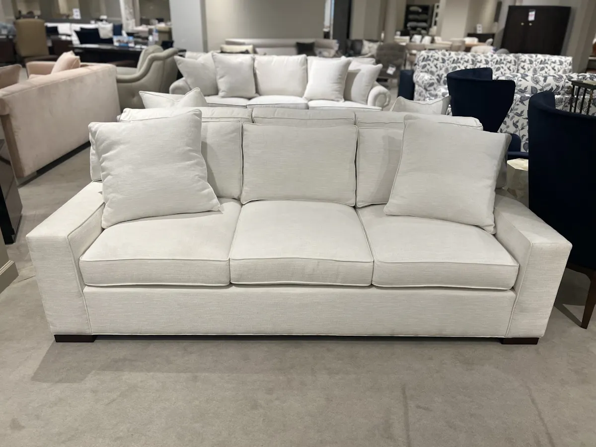 Hickory Chair HC5310-89/110 Chelsea Sofa Hickory Chair HC5310-89/110 Chelsea Sofa