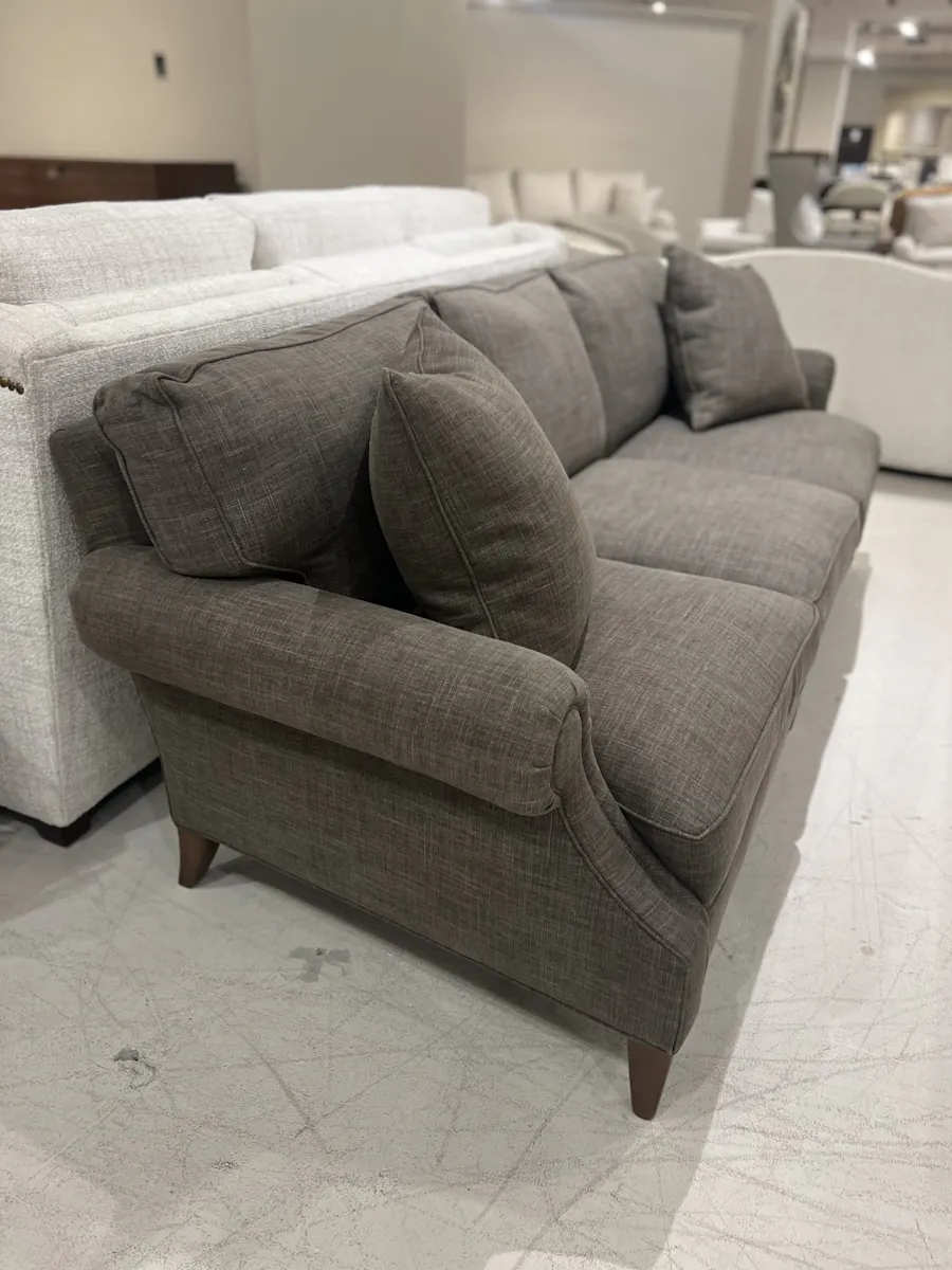 Hickory Chair HC8524-04/220 Ridley Sofa Hickory Chair HC8524-04/220 Ridley Sofa