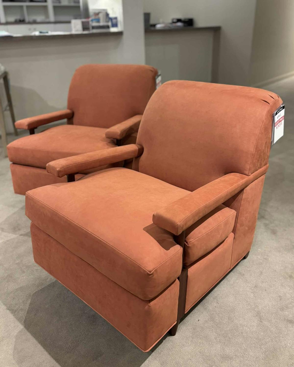 Hickory Chair HC6415-22/130 Belknap Chair Hickory Chair HC6415-22/130 Belknap Chair