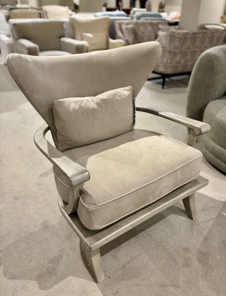 Hickory Chair HC3426-23/80 Delfern Chair Hickory Chair HC3426-23/80 Delfern Chair
