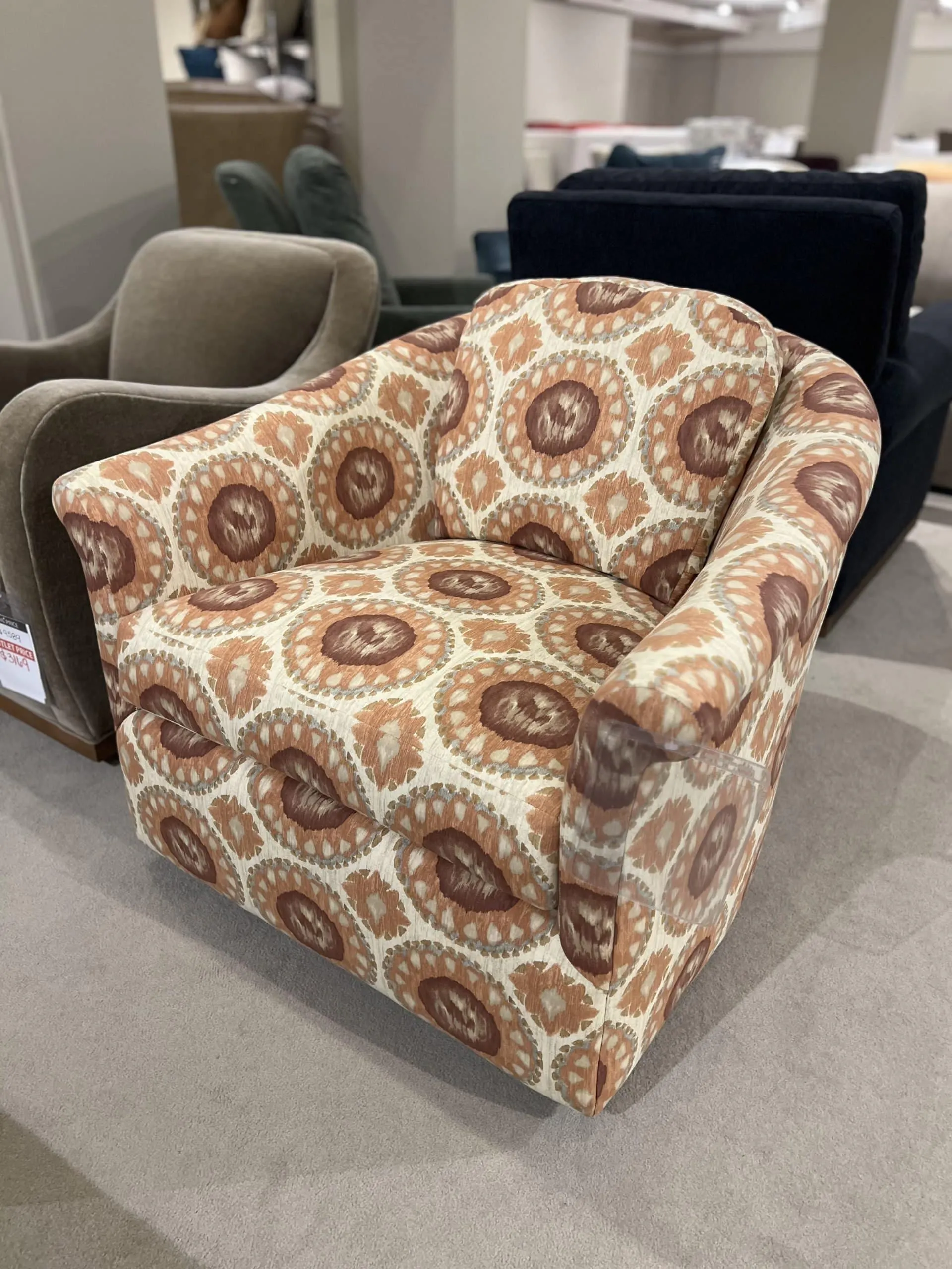 Jessica Charles 524S/10027 Remedy Swivel Chair