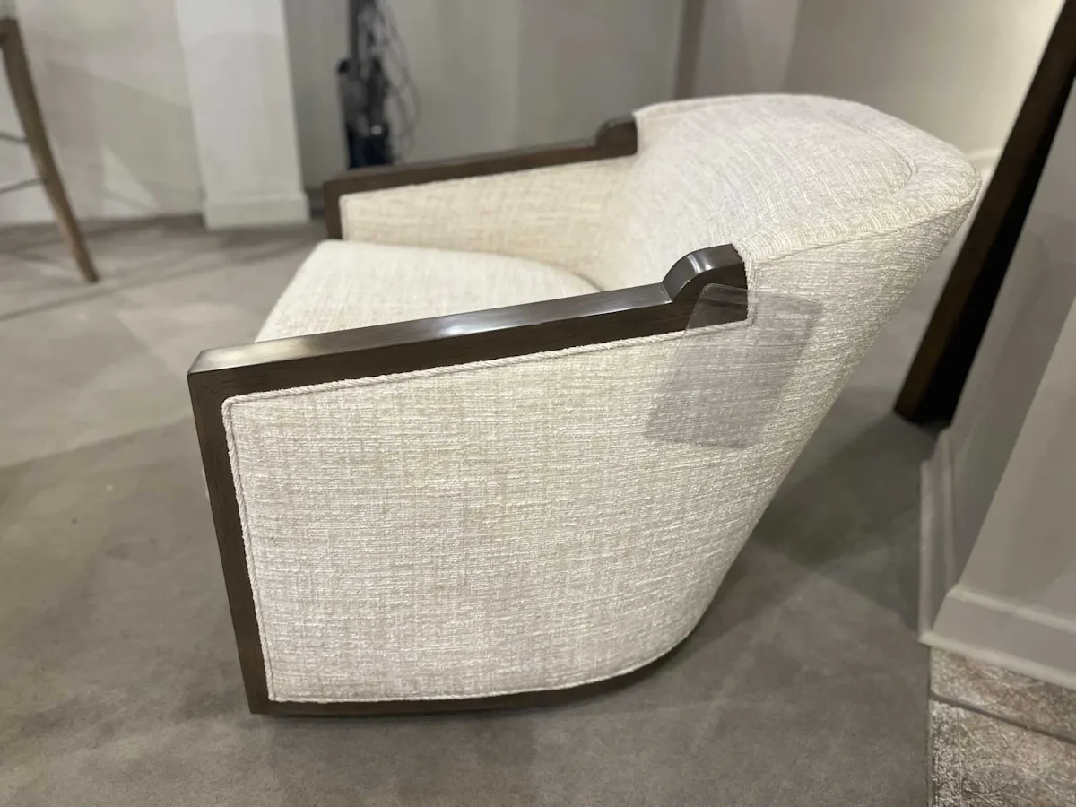 Jessica Charles 5341S/10129 Gerhardt Swivel Chair Jessica Charles 5341S/10129 Gerhardt Swivel Chair