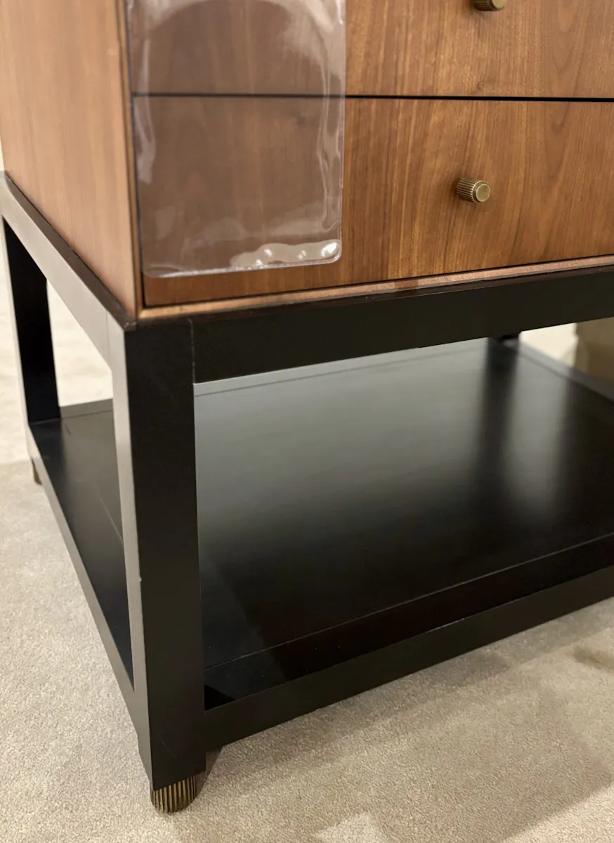 Century C79-621/80 Edward Side Table Century C79-621/80 Edward Side Table