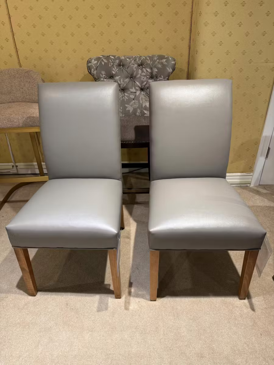 Still Fork 283285 Baxter Leather Upholstery Dining Chairs (pair) Still Fork 283285 Baxter Leather Upholstery Dining Chairs (pair)